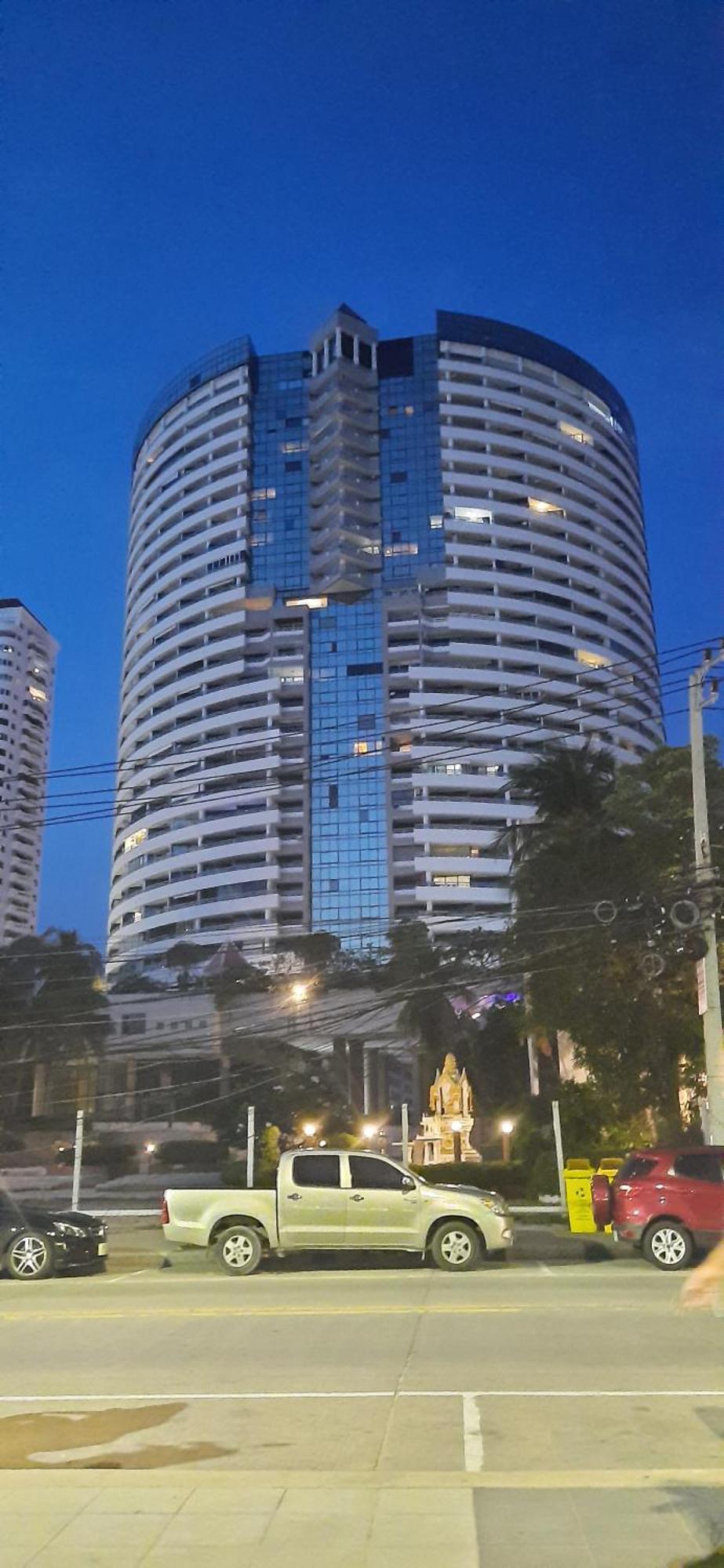 Condotel, Джомтьен